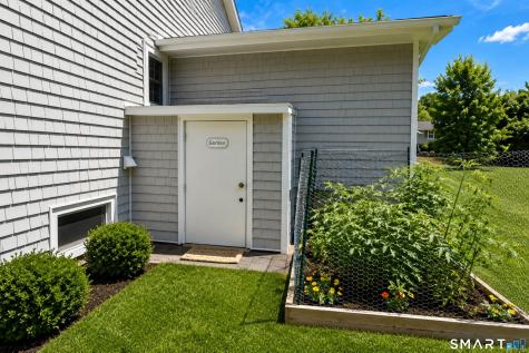 82 Three Lakes Drive Stamford CT 06902