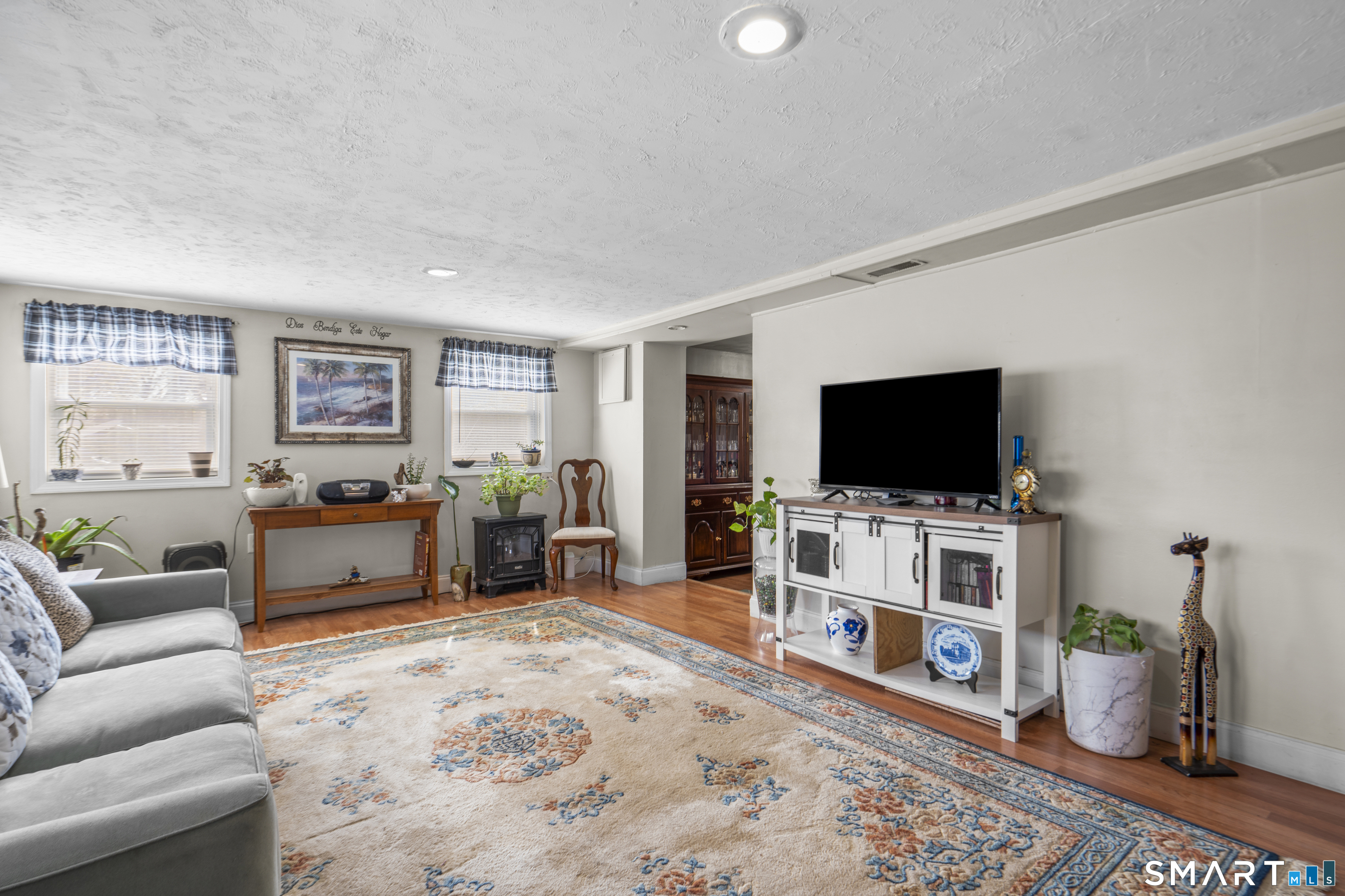 166 Glenwood Road Clinton CT 06413