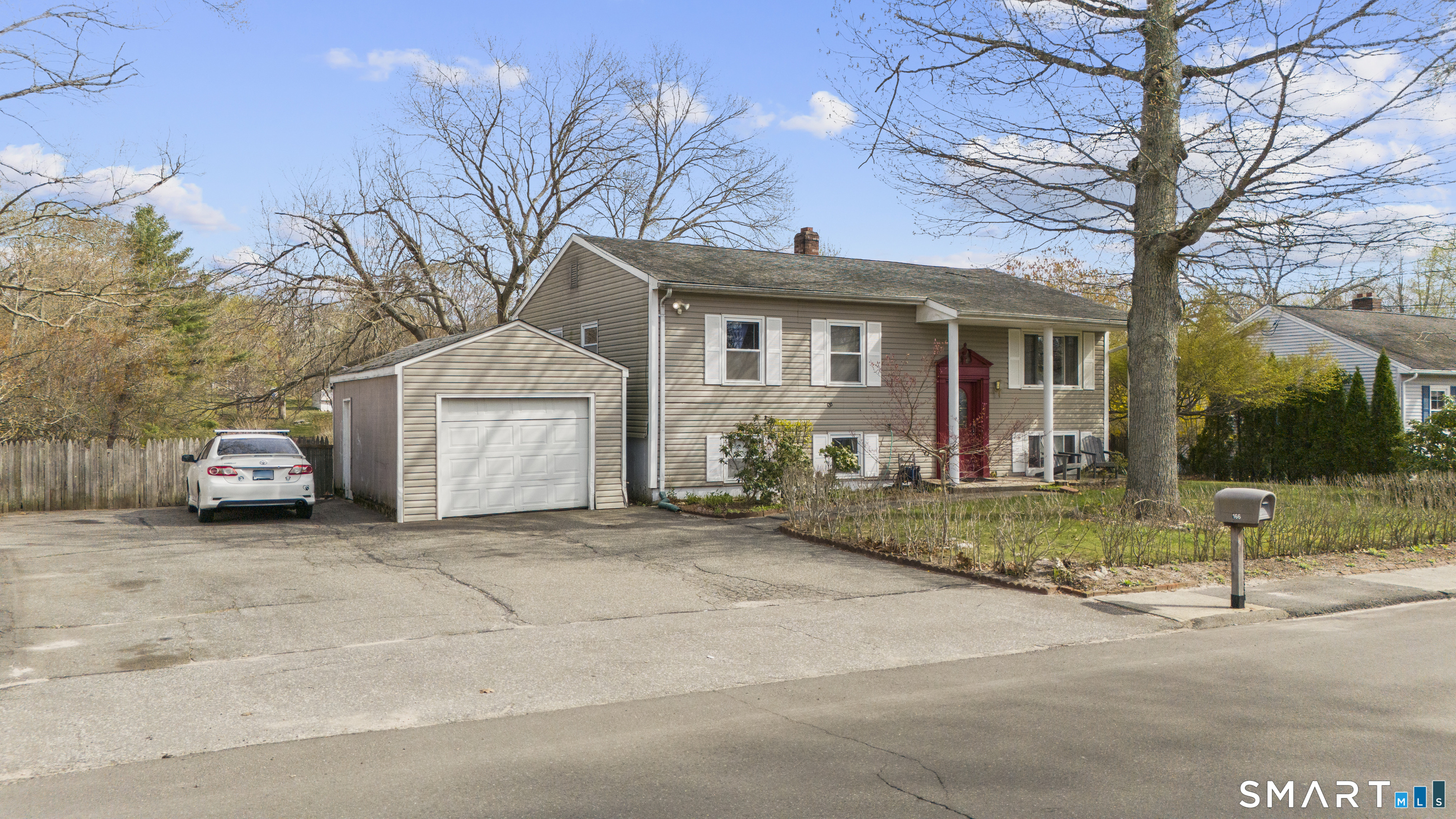 166 Glenwood Road Clinton CT 06413