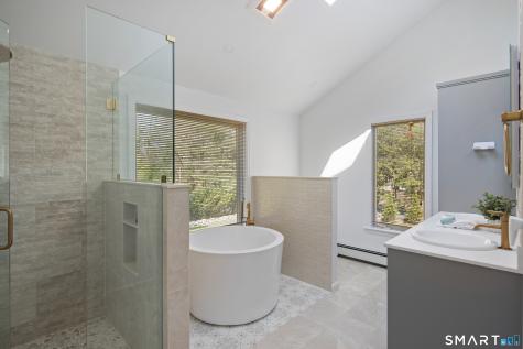 8 Ledge Road Norwalk CT 06853