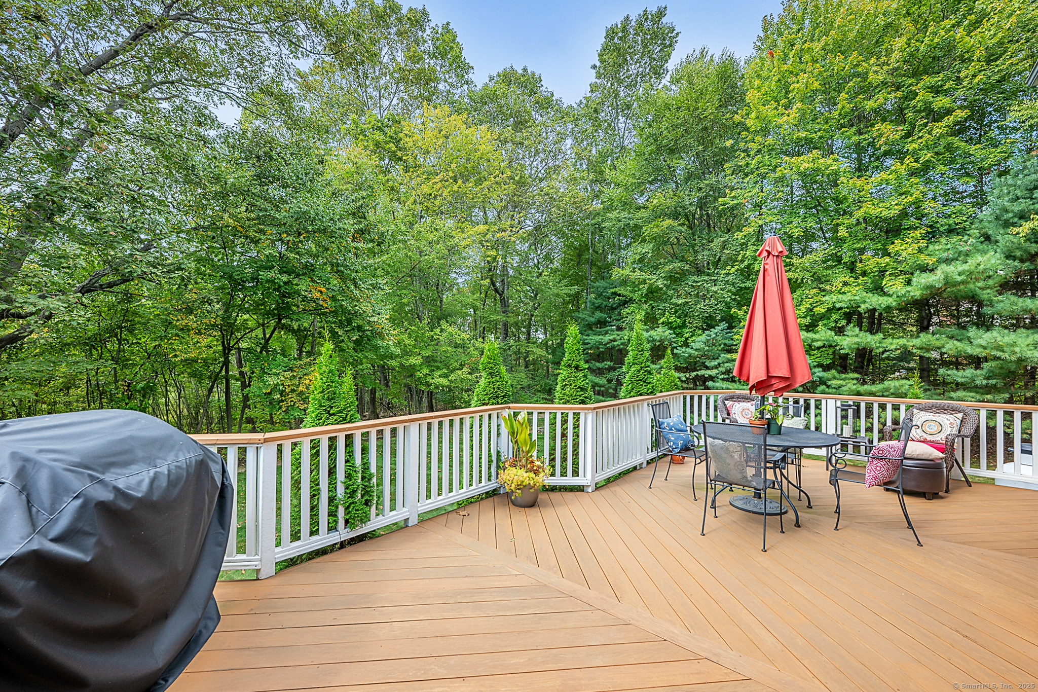 39 Charolais Way Burlington CT 06013