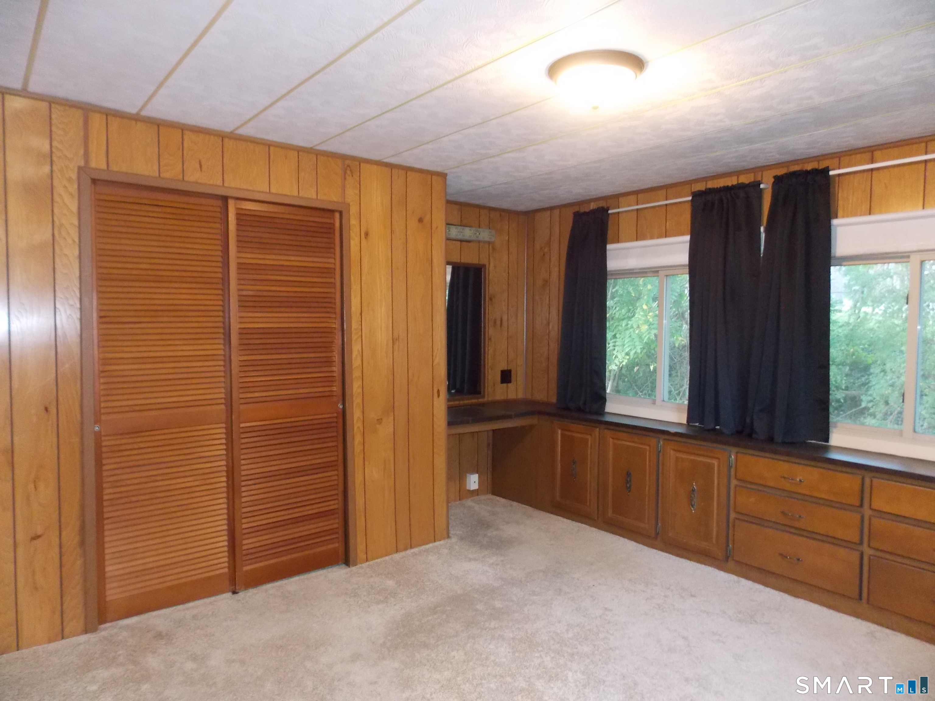 325 Kelly Road Vernon CT 06066