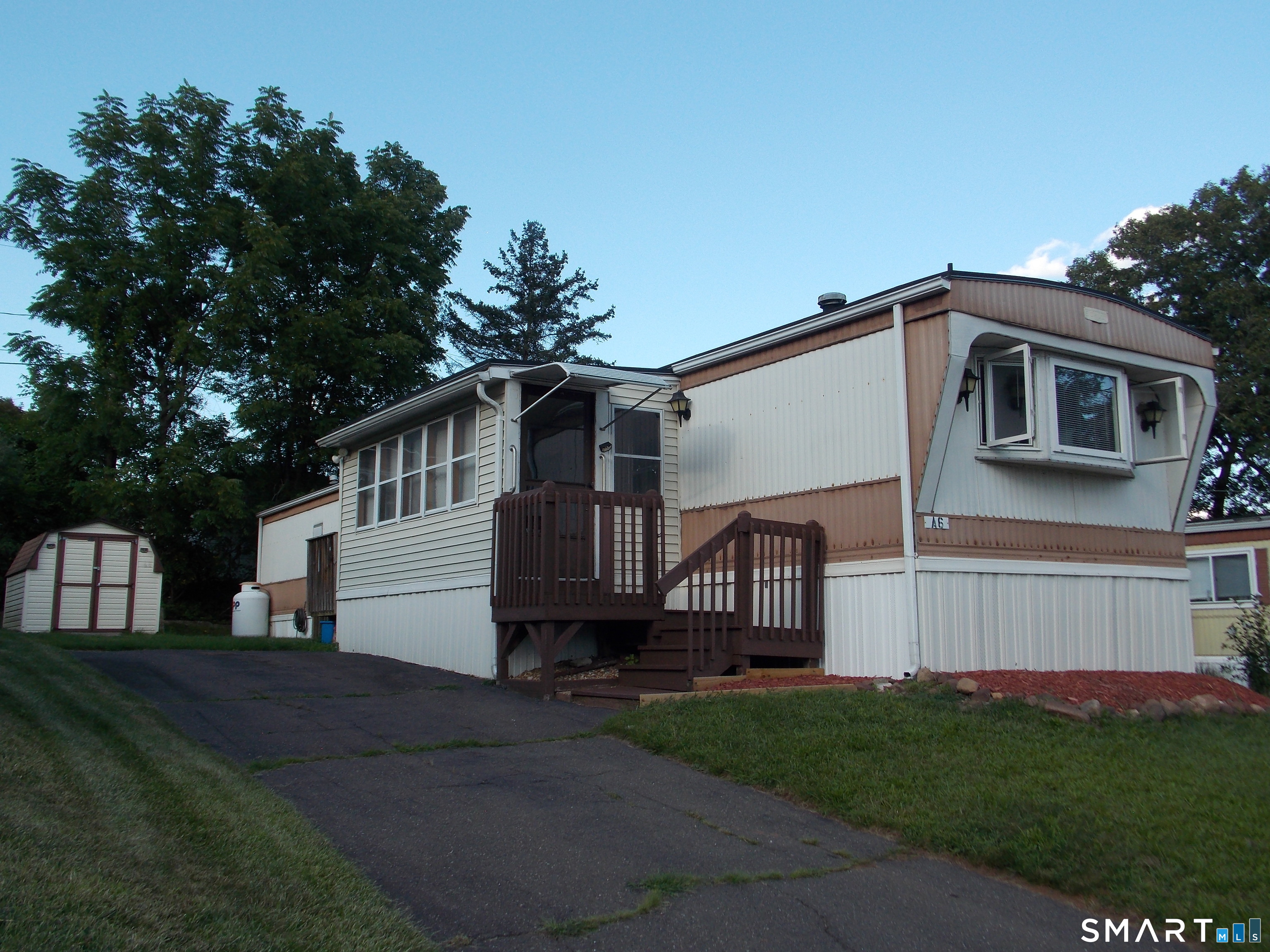 325 Kelly Road Vernon CT 06066