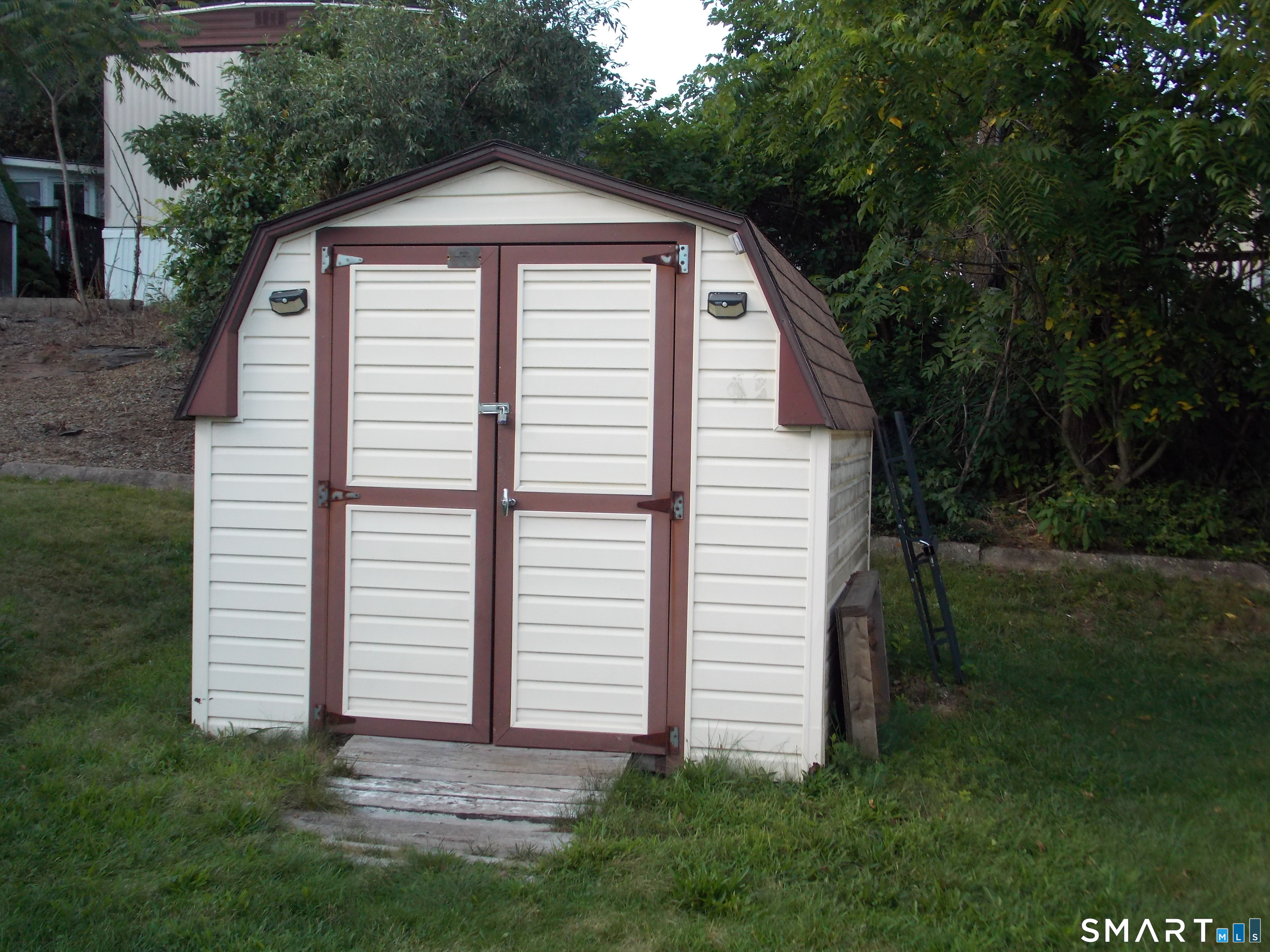 325 Kelly Road Vernon CT 06066