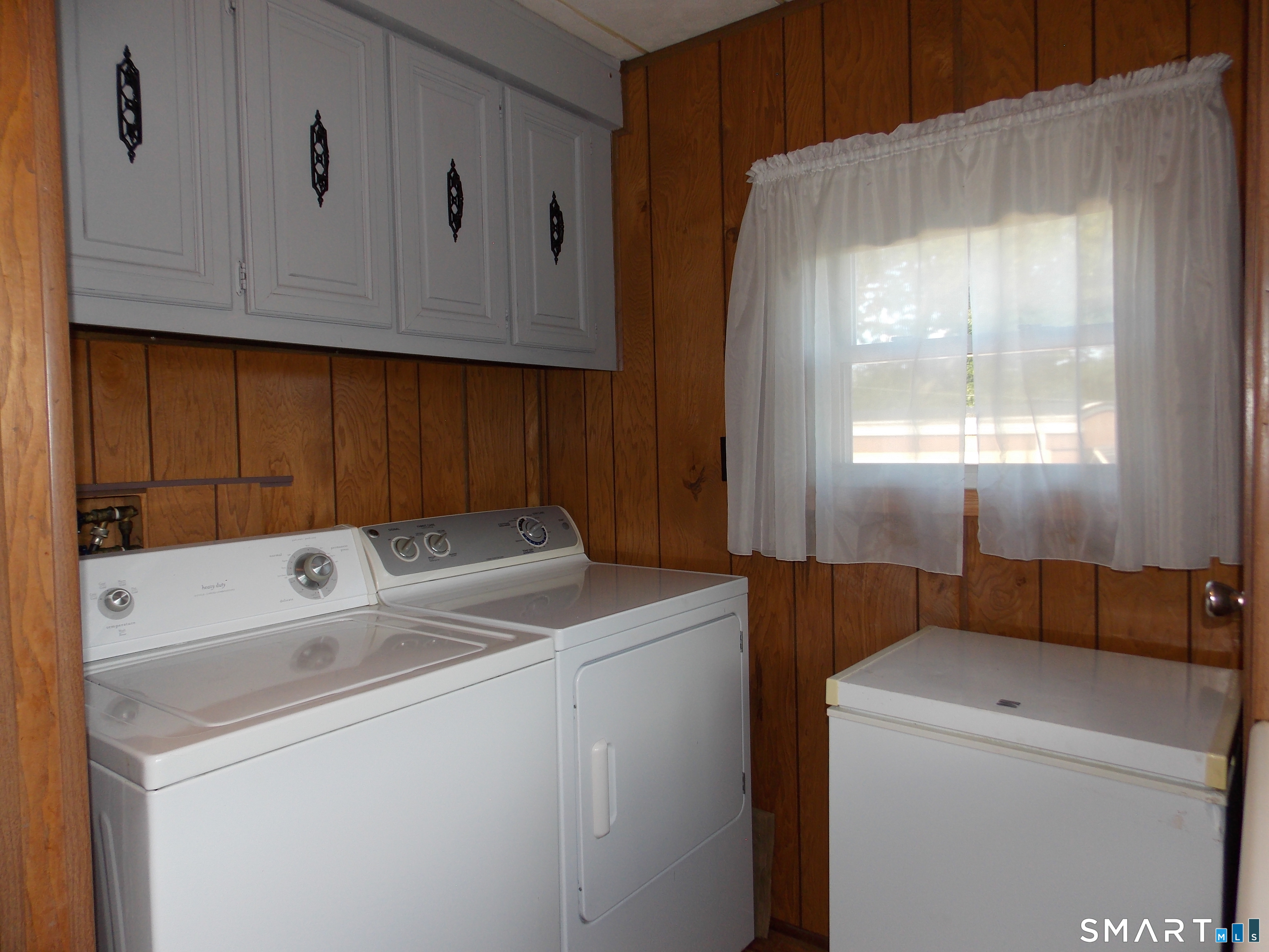 325 Kelly Road Vernon CT 06066