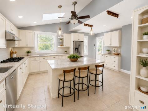 11 Wayland Court Milford CT 06460