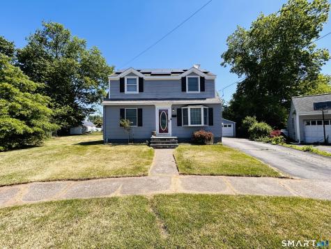 11 Wayland Court Milford CT 06460