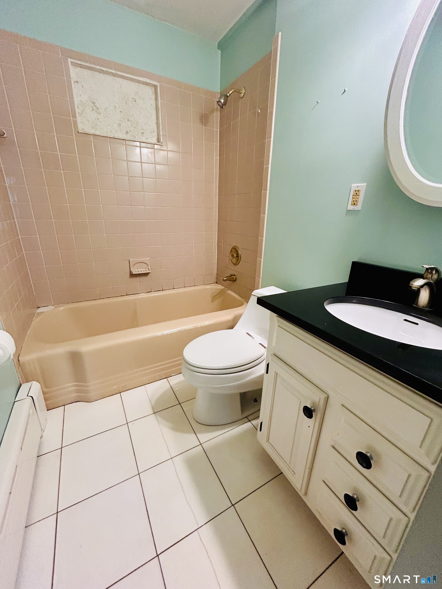 11 Wayland Court Milford CT 06460