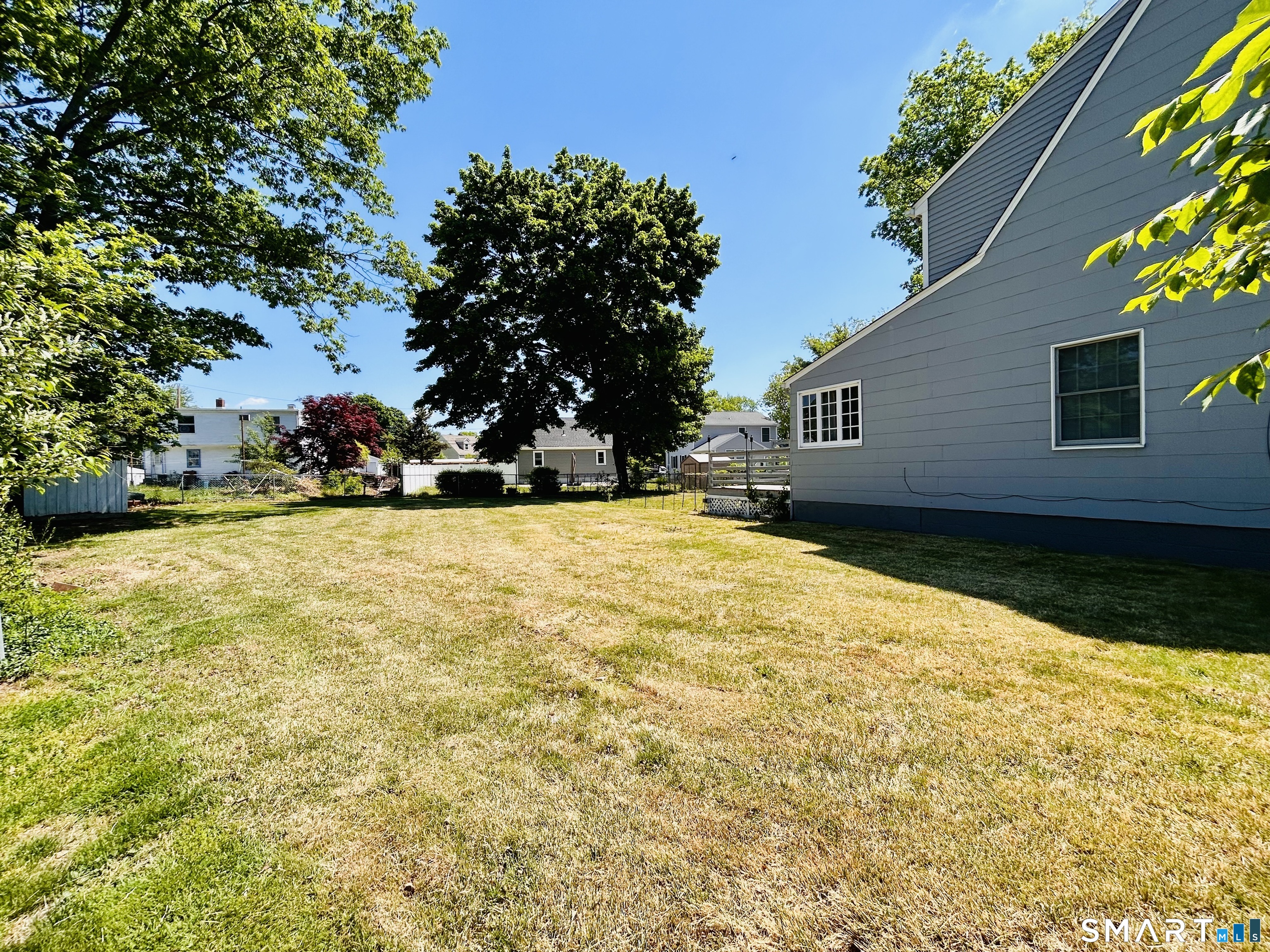 11 Wayland Court Milford CT 06460
