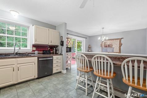 218 Brainard Road Enfield CT 06082