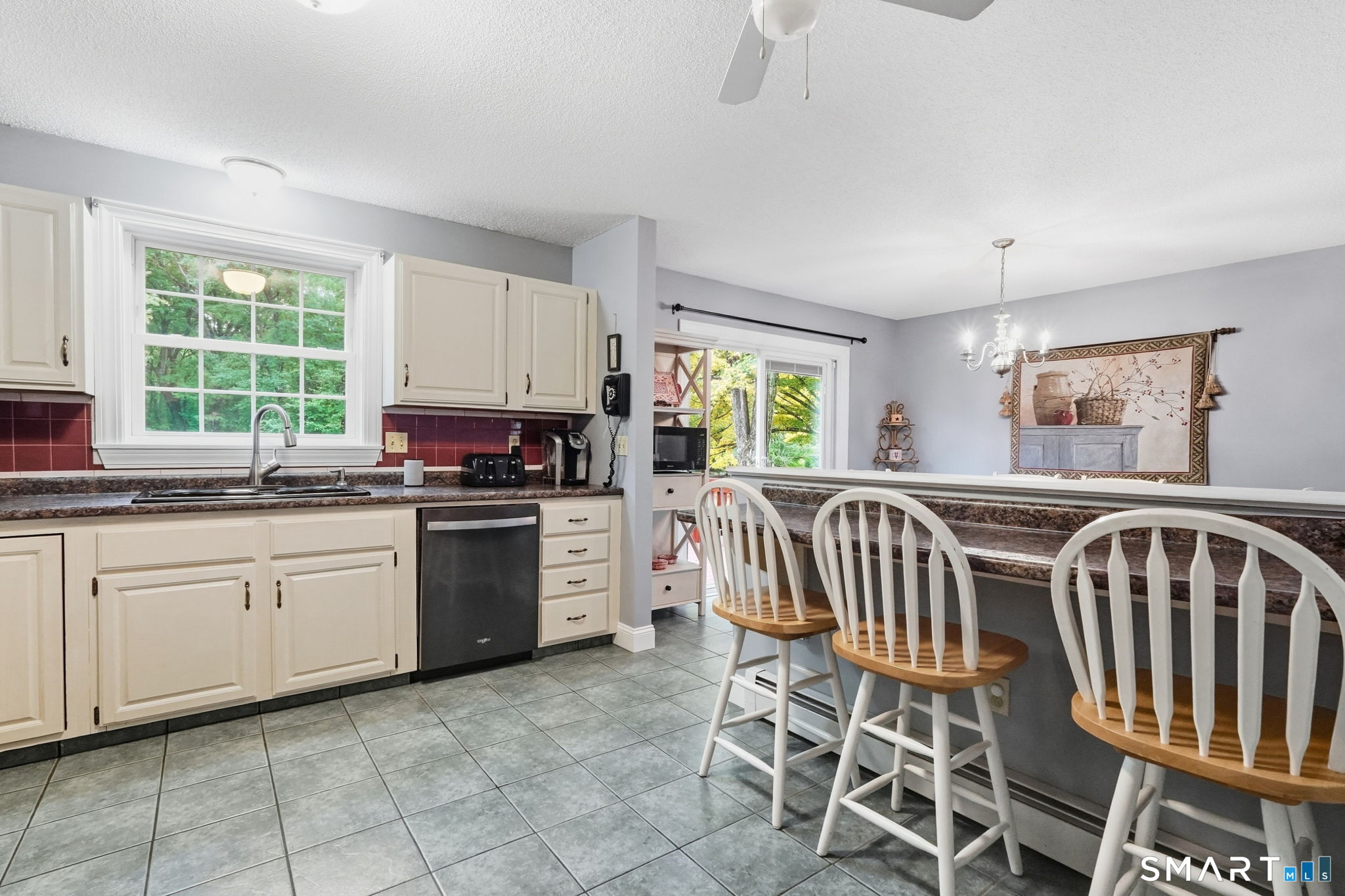 218 Brainard Road Enfield CT 06082