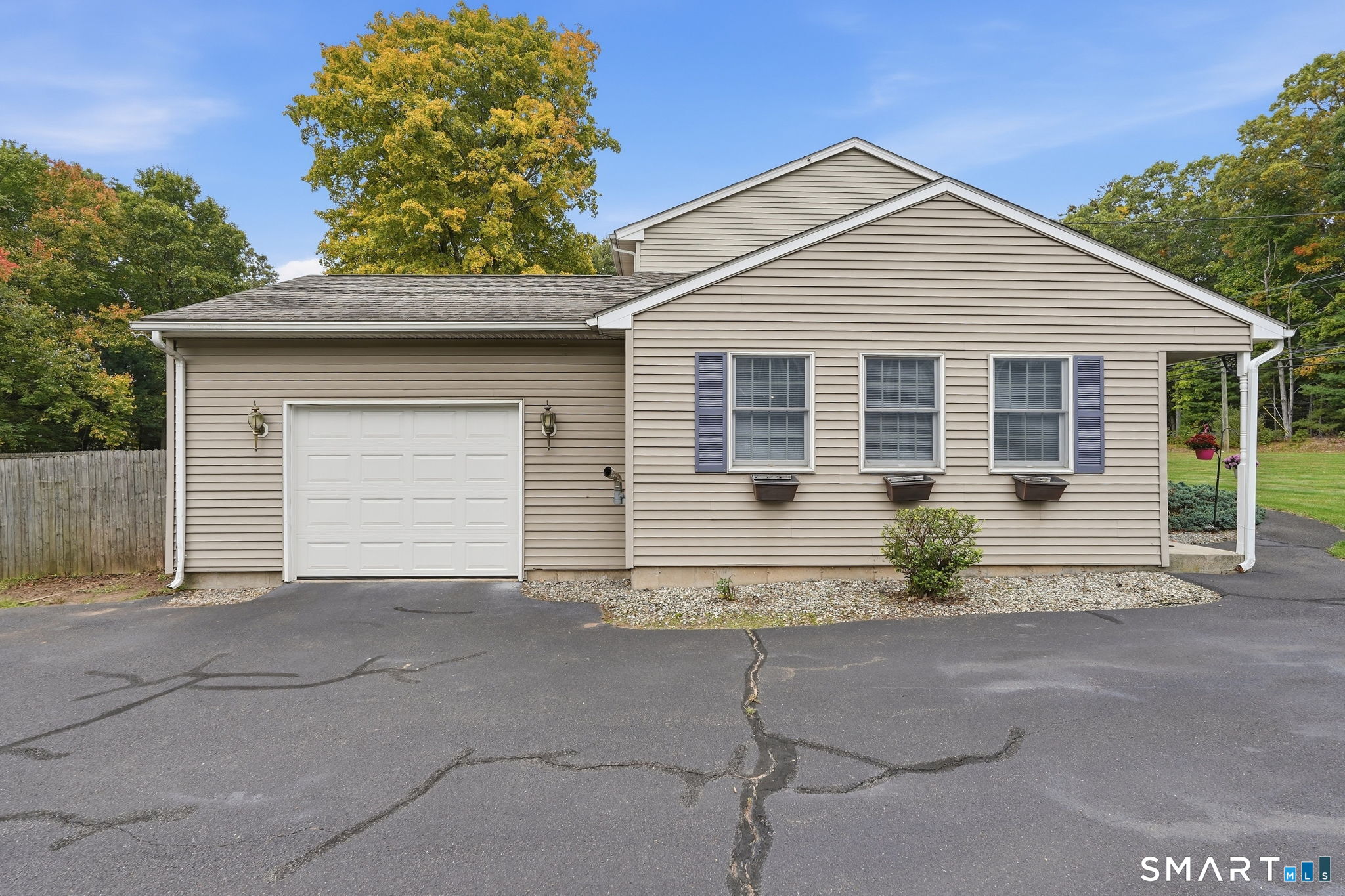 218 Brainard Road Enfield CT 06082