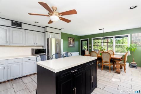 829 Scofieldtown Road Stamford CT 06903