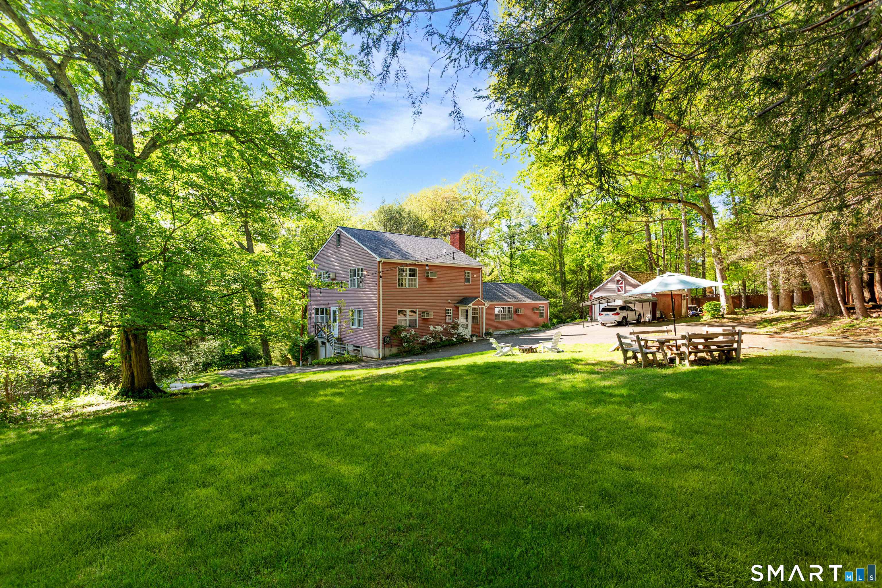 829 Scofieldtown Road Stamford CT 06903