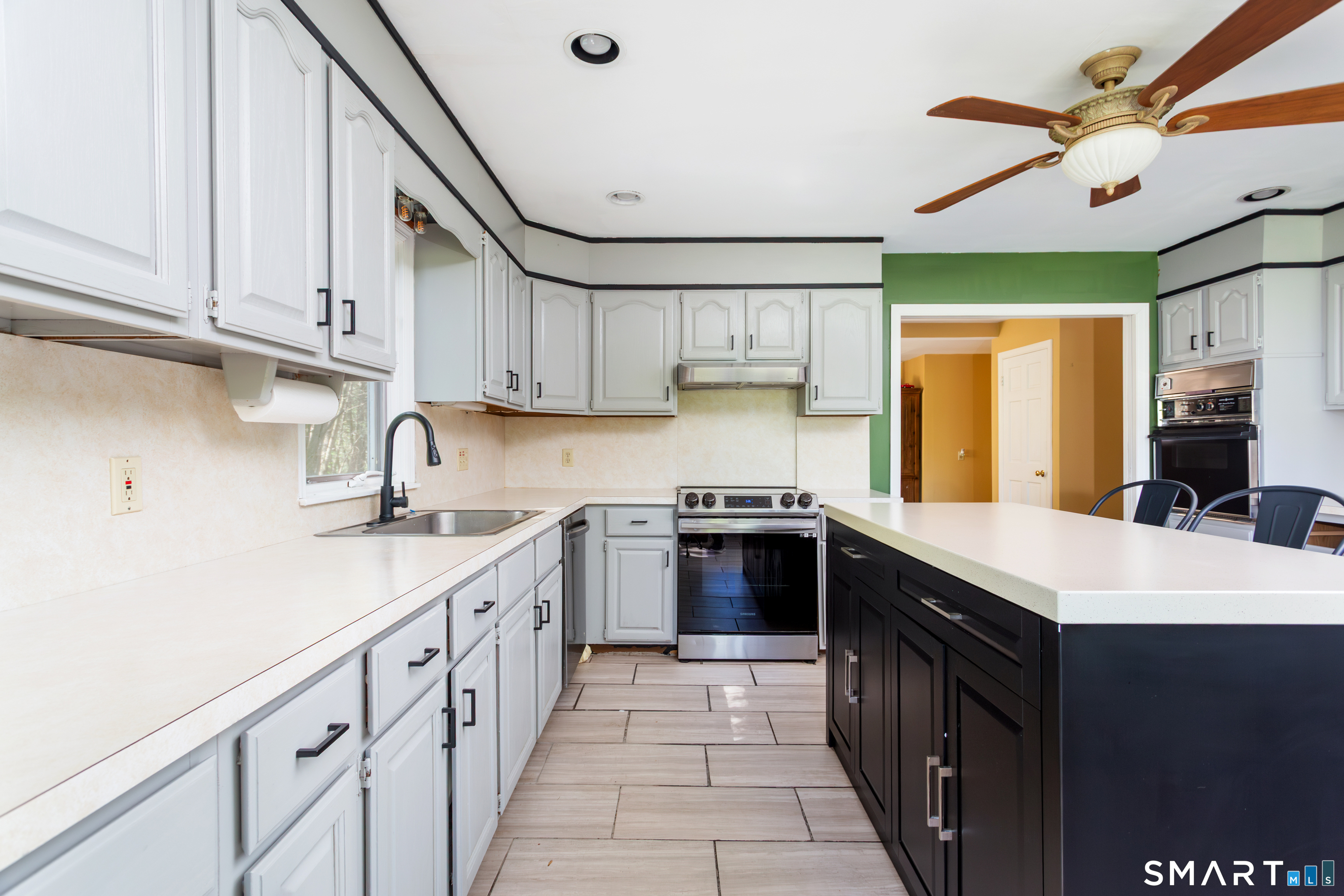 829 Scofieldtown Road Stamford CT 06903