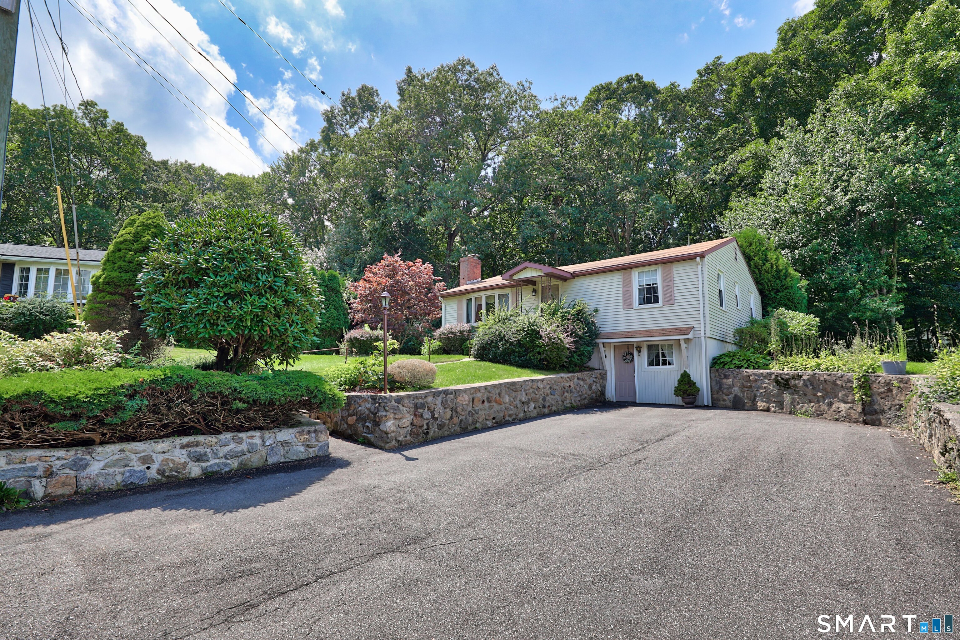 14 Richard Lane Prospect CT 06712