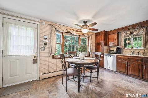 14 Richard Lane Prospect CT 06712