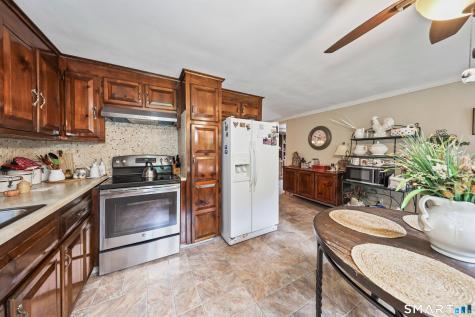 14 Richard Lane Prospect CT 06712
