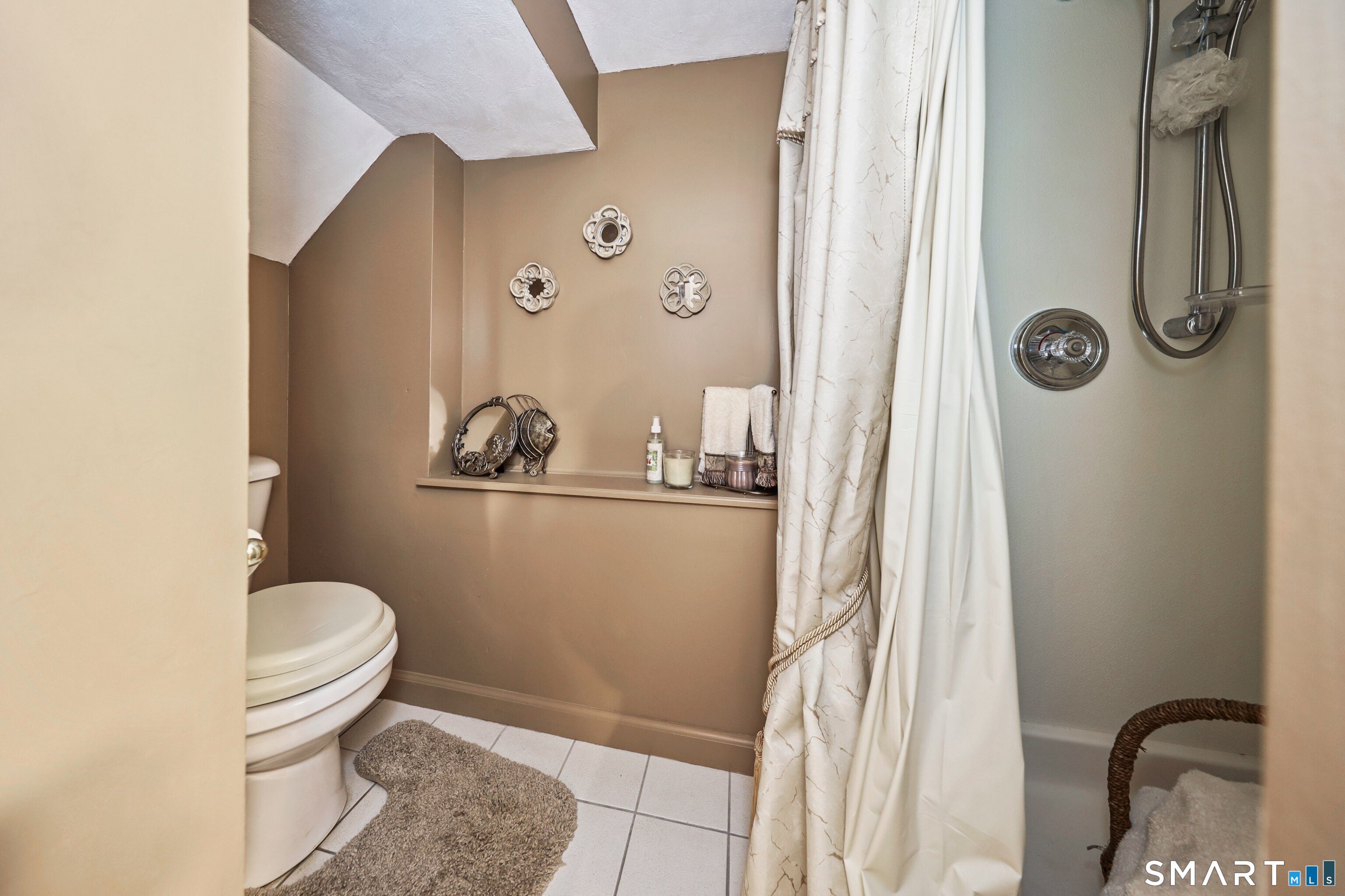14 Richard Lane Prospect CT 06712