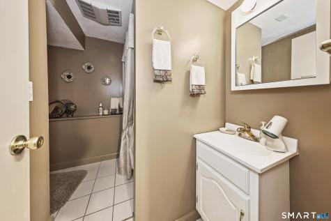 14 Richard Lane Prospect CT 06712
