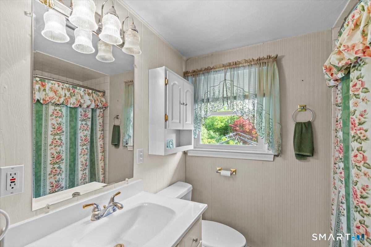 53 Blakeslee Road Wallingford CT 06492