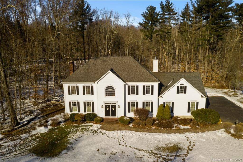 2 Taylor Lane Guilford CT 06437