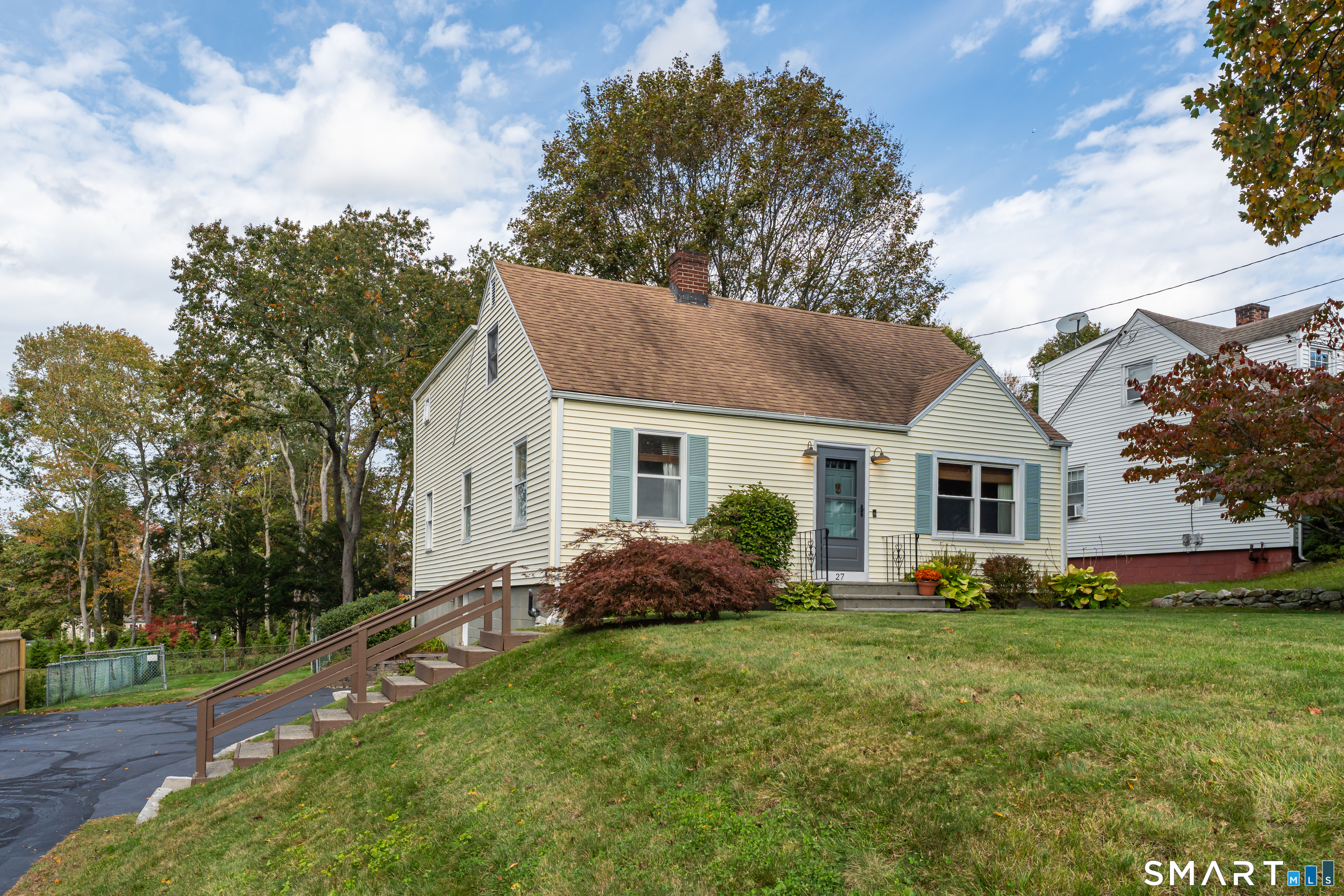 27 Soljer Drive Waterford CT 06385