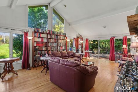 266 Ridgebury Road Ridgefield CT 06877
