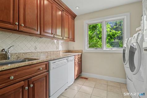 266 Ridgebury Road Ridgefield CT 06877