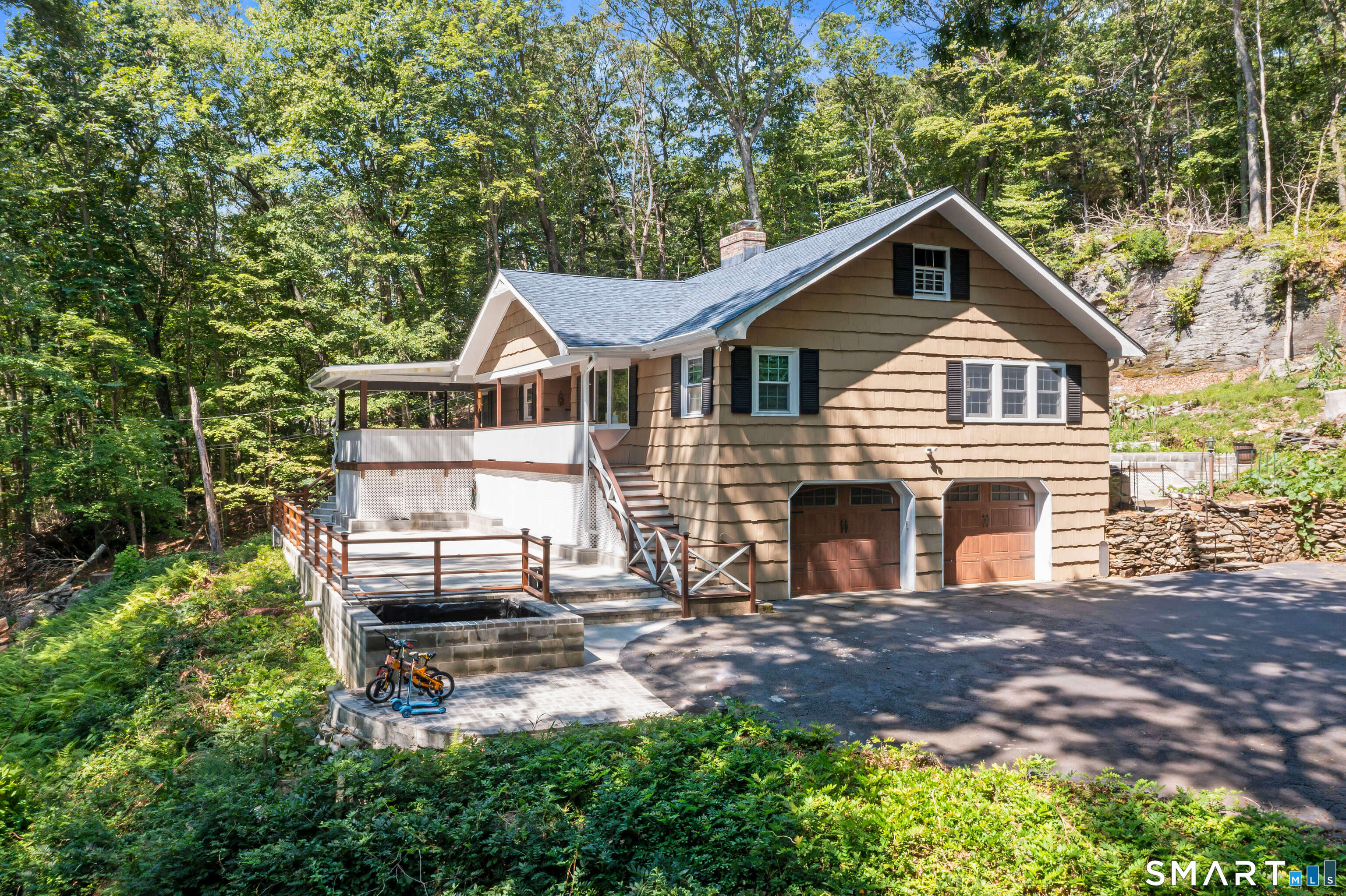 125 Buck Hill Road Easton CT 06612