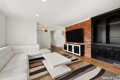125 Buck Hill Road Easton CT 06612