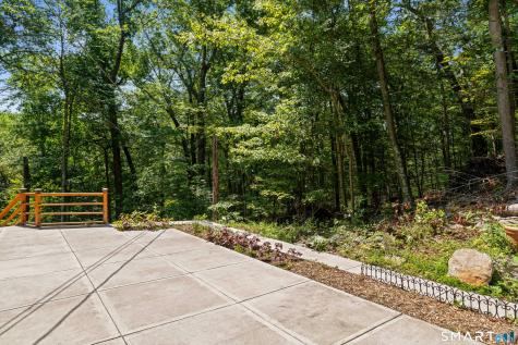125 Buck Hill Road Easton CT 06612