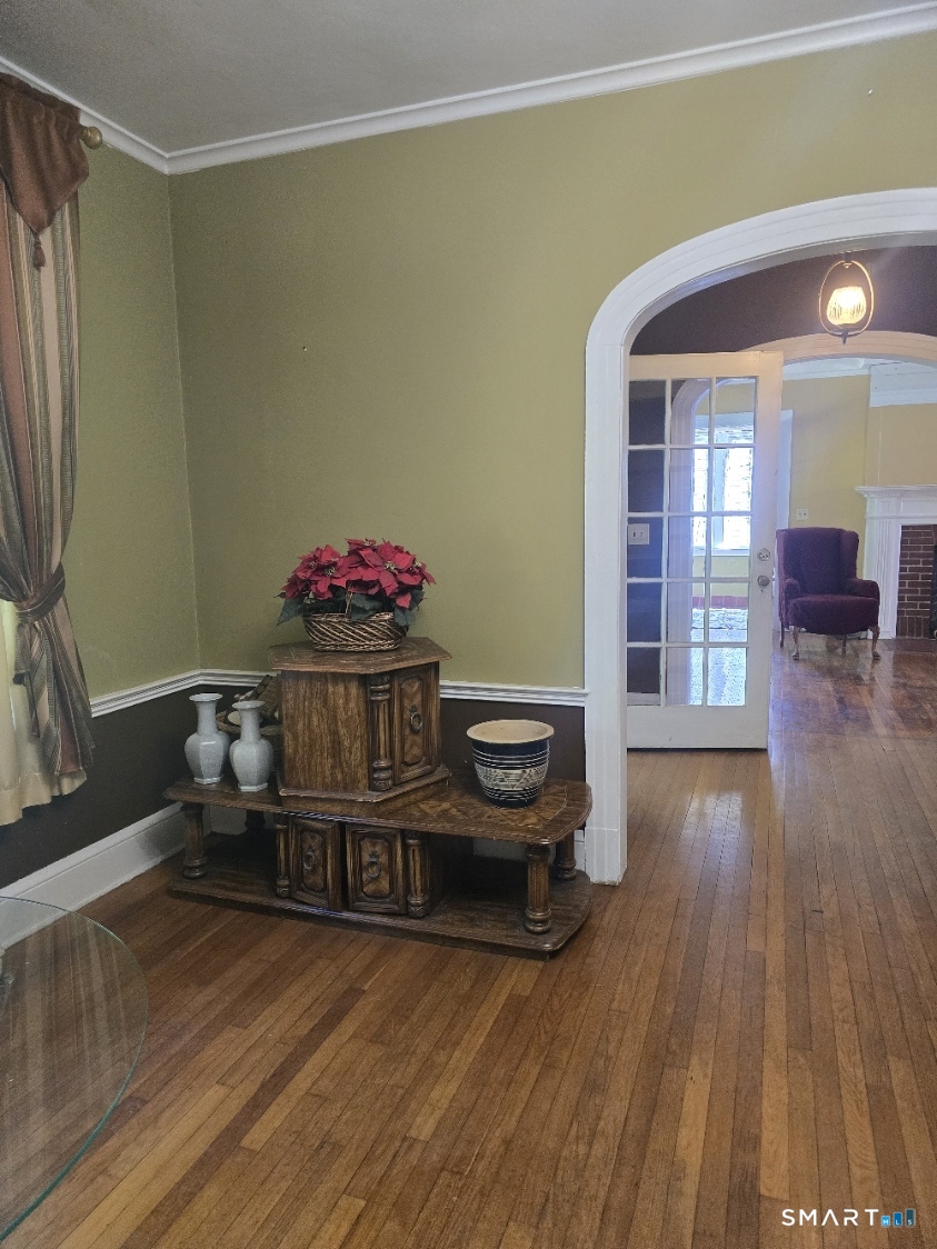 197 Ridgefield Street Hartford CT 06112
