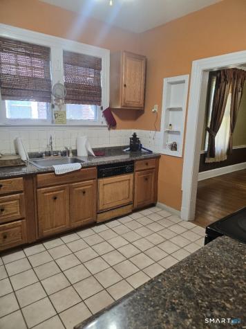 197 Ridgefield Street Hartford CT 06112