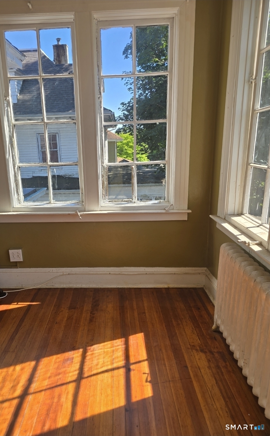 197 Ridgefield Street Hartford CT 06112