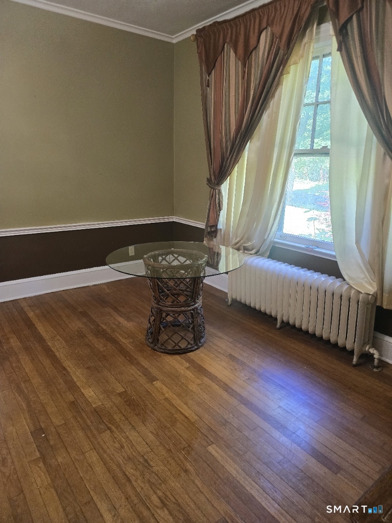 197 Ridgefield Street Hartford CT 06112
