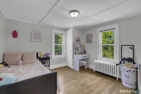 24 Pleasant Avenue Naugatuck CT 06770