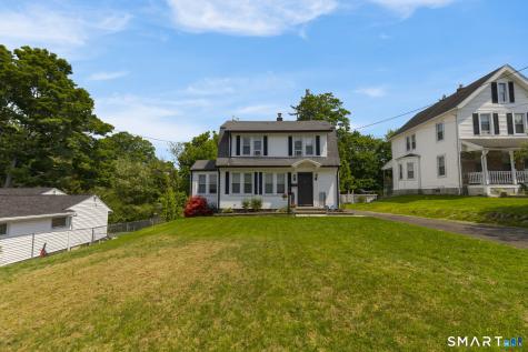 24 Pleasant Avenue Naugatuck CT 06770