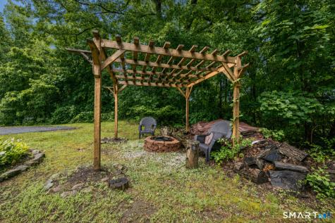 85 Alma Street Naugatuck CT 06770