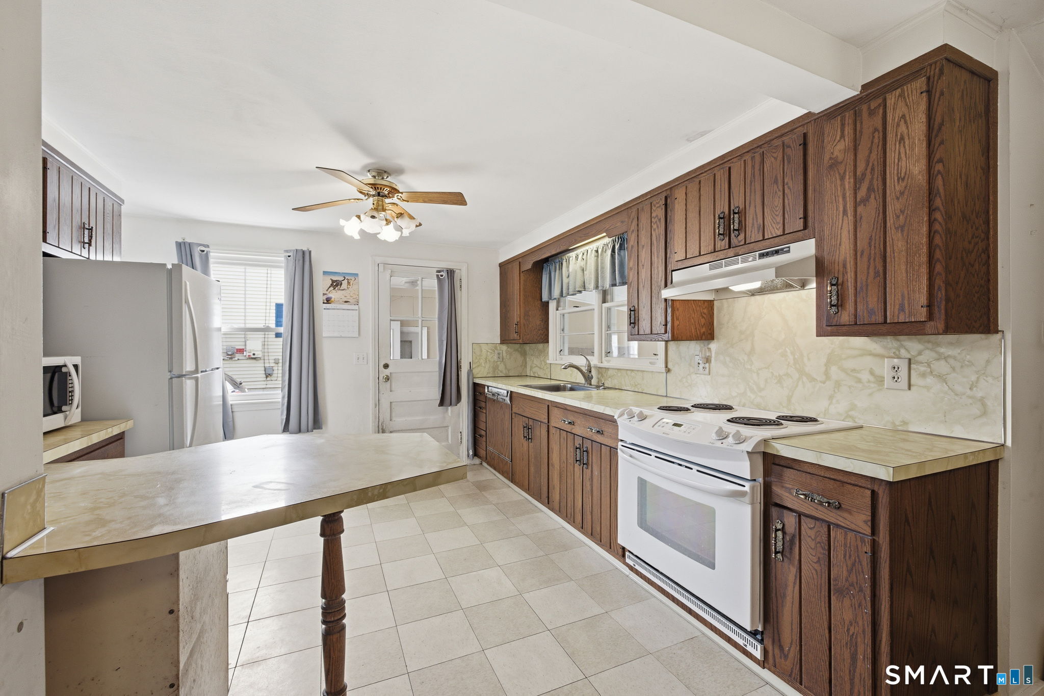 15 Lin Sal Street Windsor Locks CT 06096