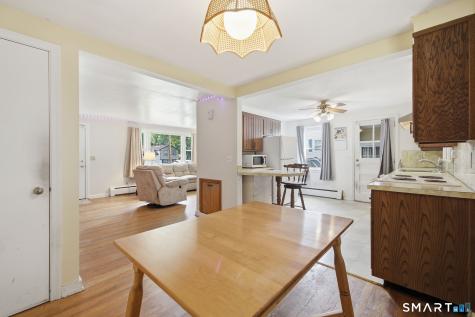 15 Lin Sal Street Windsor Locks CT 06096
