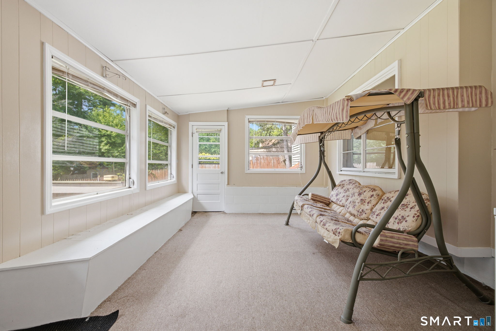15 Lin Sal Street Windsor Locks CT 06096
