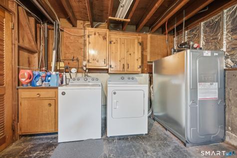 15 Lin Sal Street Windsor Locks CT 06096