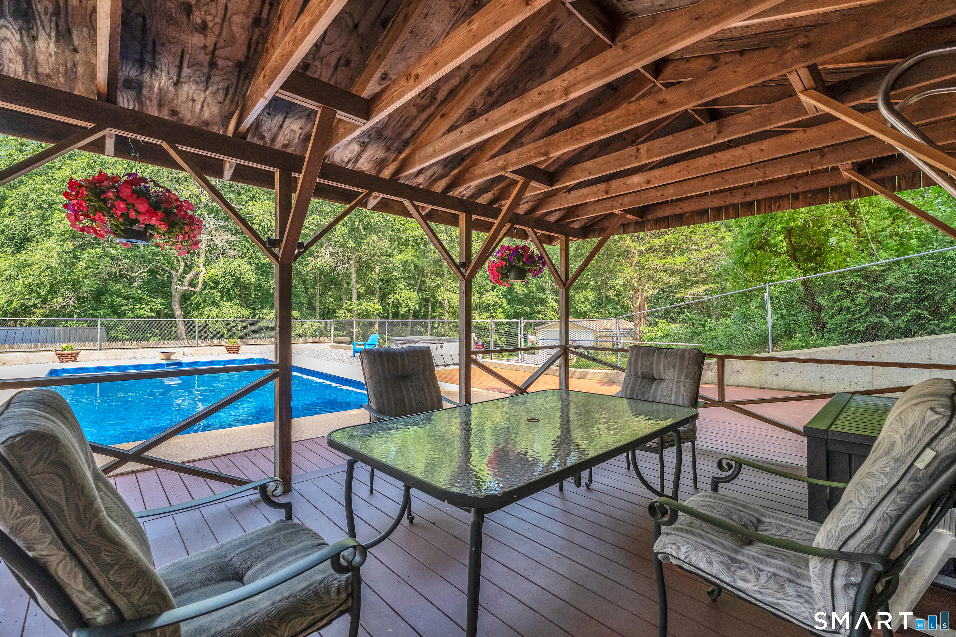 186 Reutemann Road North Stonington CT 06359