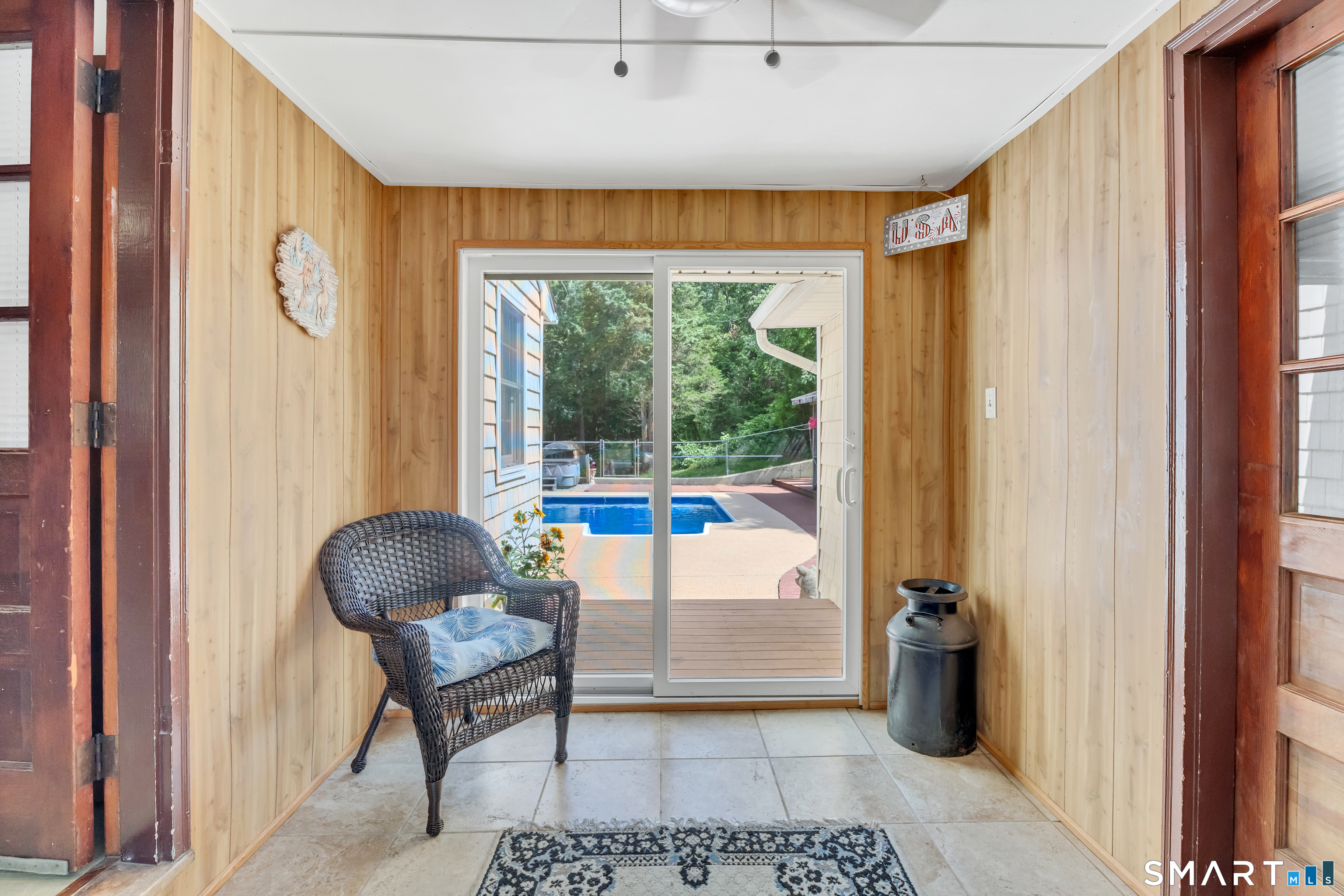 186 Reutemann Road North Stonington CT 06359