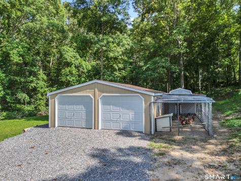 186 Reutemann Road North Stonington CT 06359