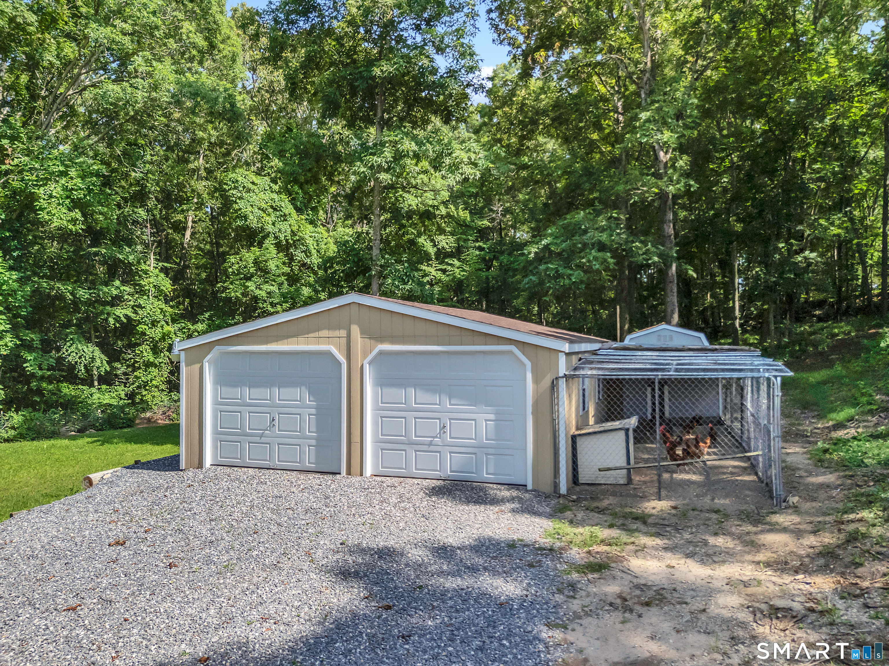 186 Reutemann Road North Stonington CT 06359
