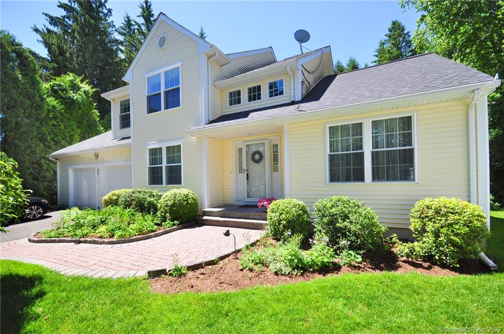 51 Country Club Lane East Granby CT 06026