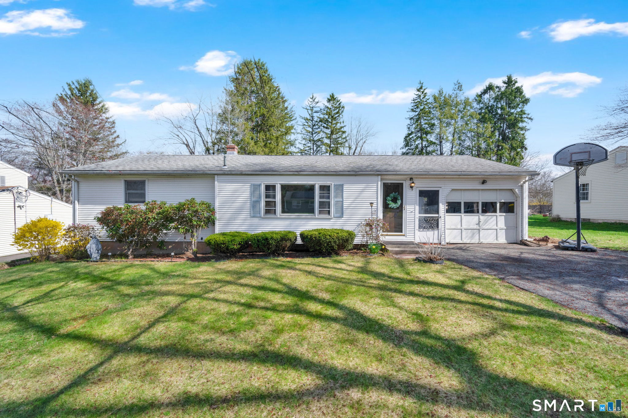 31 Meadowlark Road Enfield CT 06082