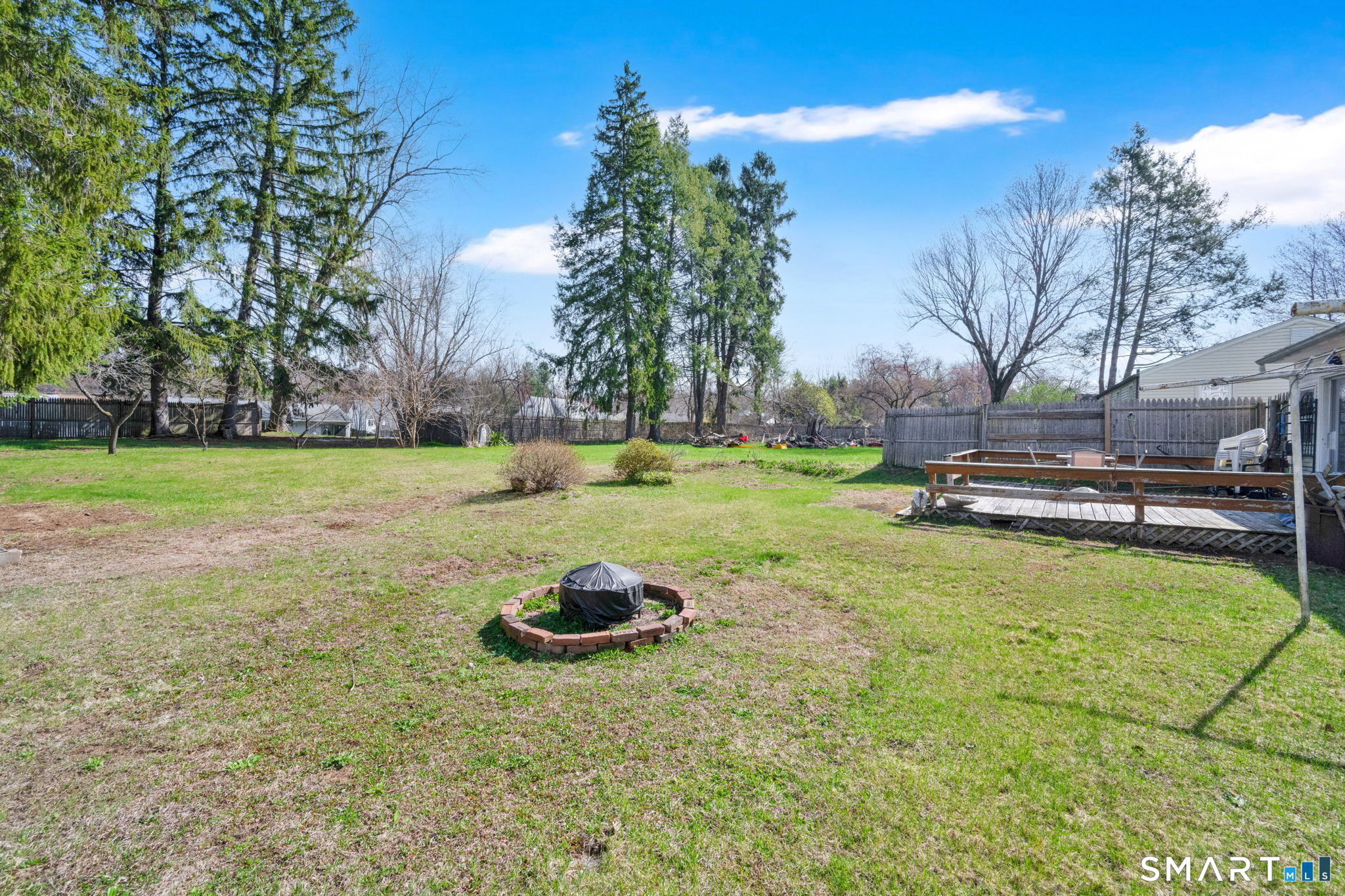 31 Meadowlark Road Enfield CT 06082